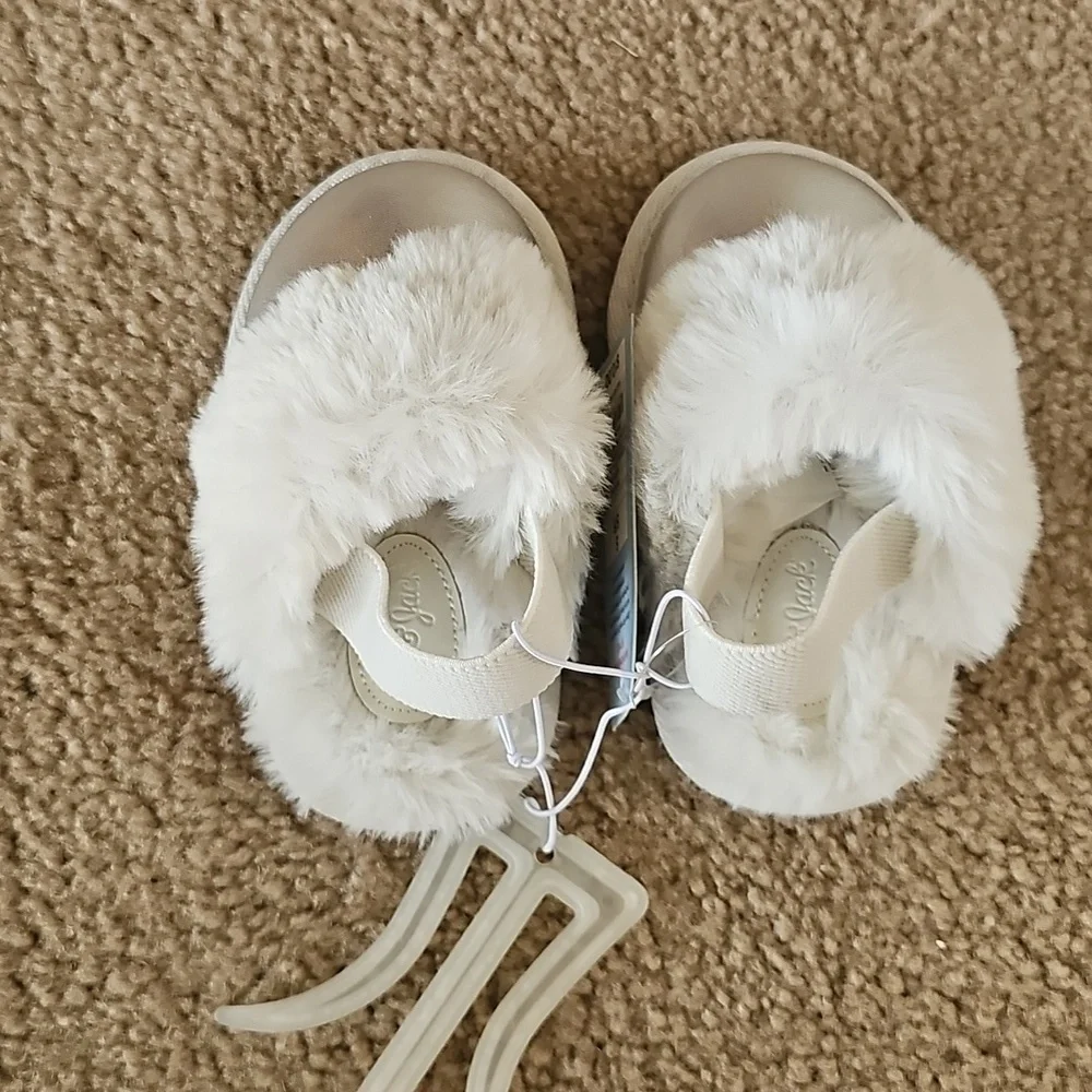 Cat & Jack Toddler Lila Slippers Silver Metallic Size 5/6
